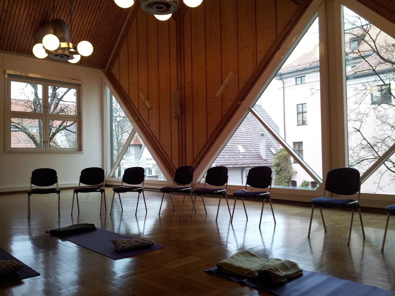 Arm Balance Foundations gallery image 3
